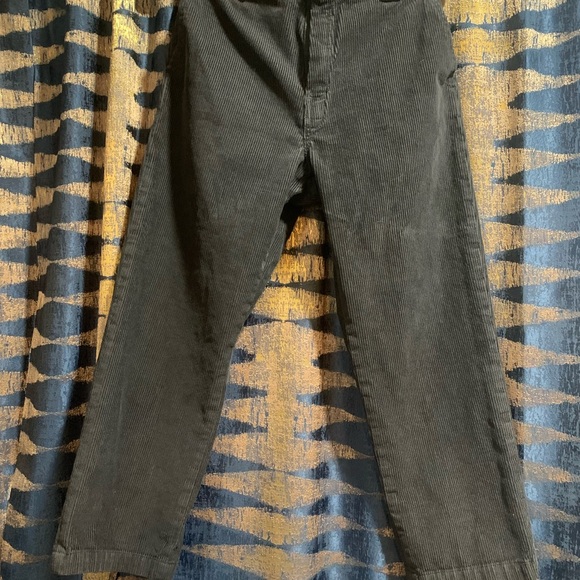 Dickies Women’s wide leg/cropped Corduroy Pants Size 6 - Picture 1 of 5